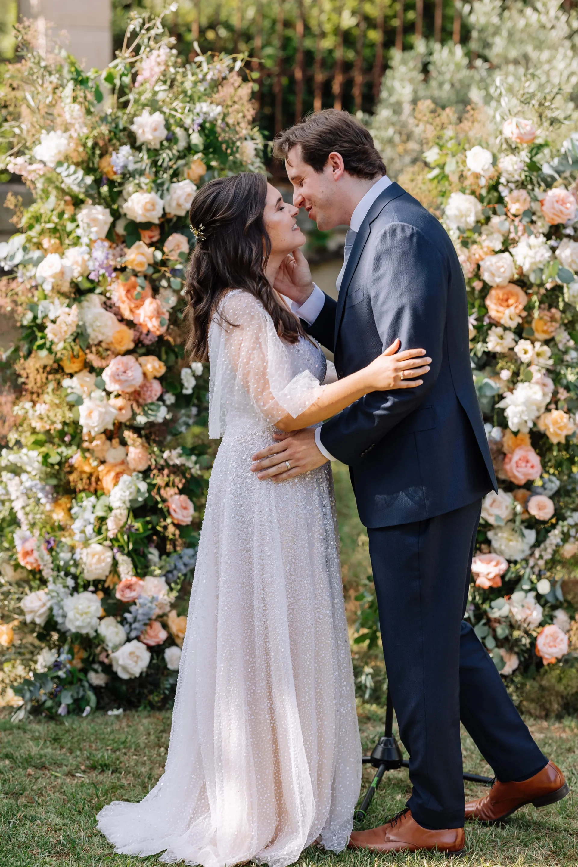 nicolas-terraes-260523197